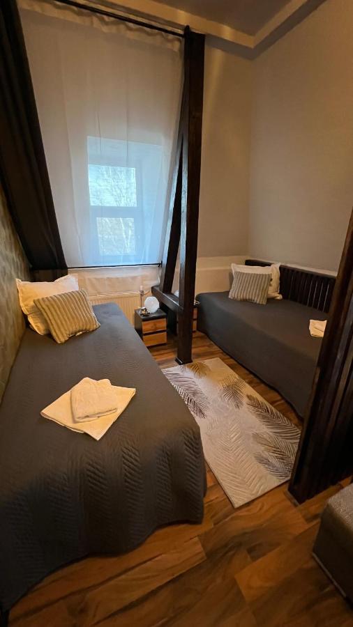 Pension Chevermeto Кемниц Екстериор снимка