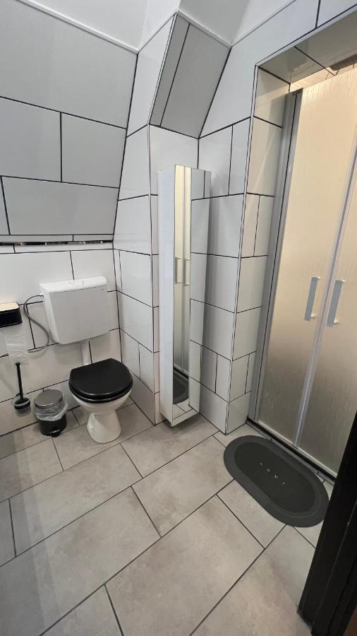 Pension Chevermeto Кемниц Екстериор снимка