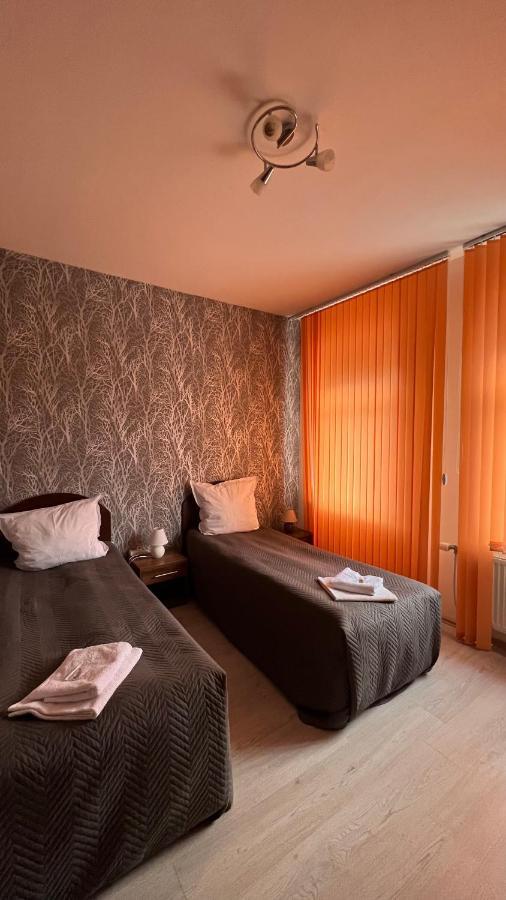 Pension Chevermeto Кемниц Екстериор снимка