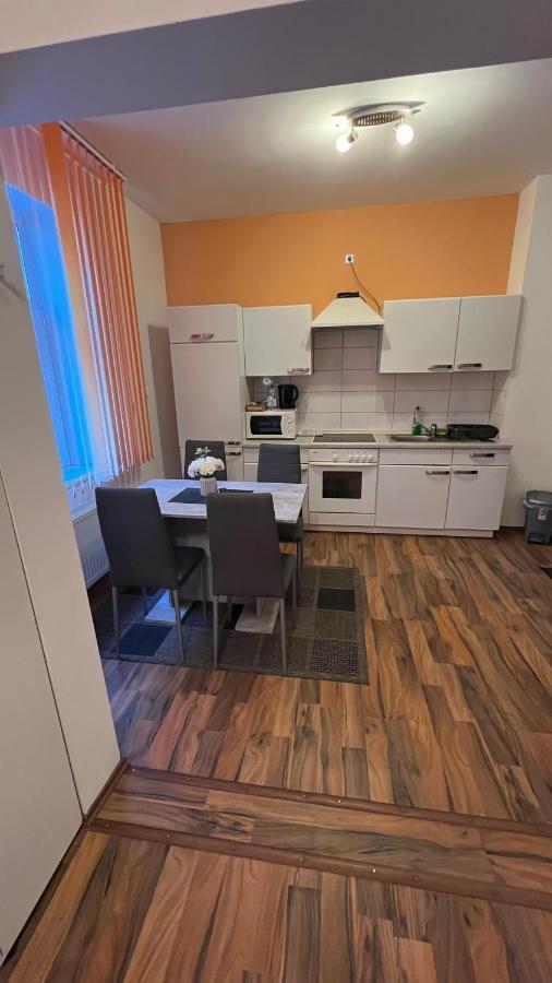 Pension Chevermeto Кемниц Екстериор снимка